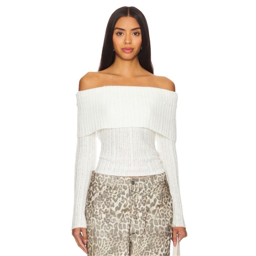 NWT More To Come Revolve Ingrid Off Shoulder Knit Sweater Cream XS